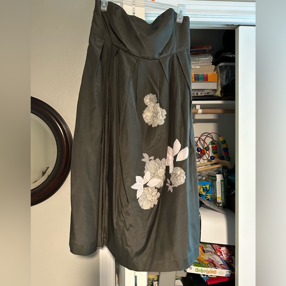 Strapless midi